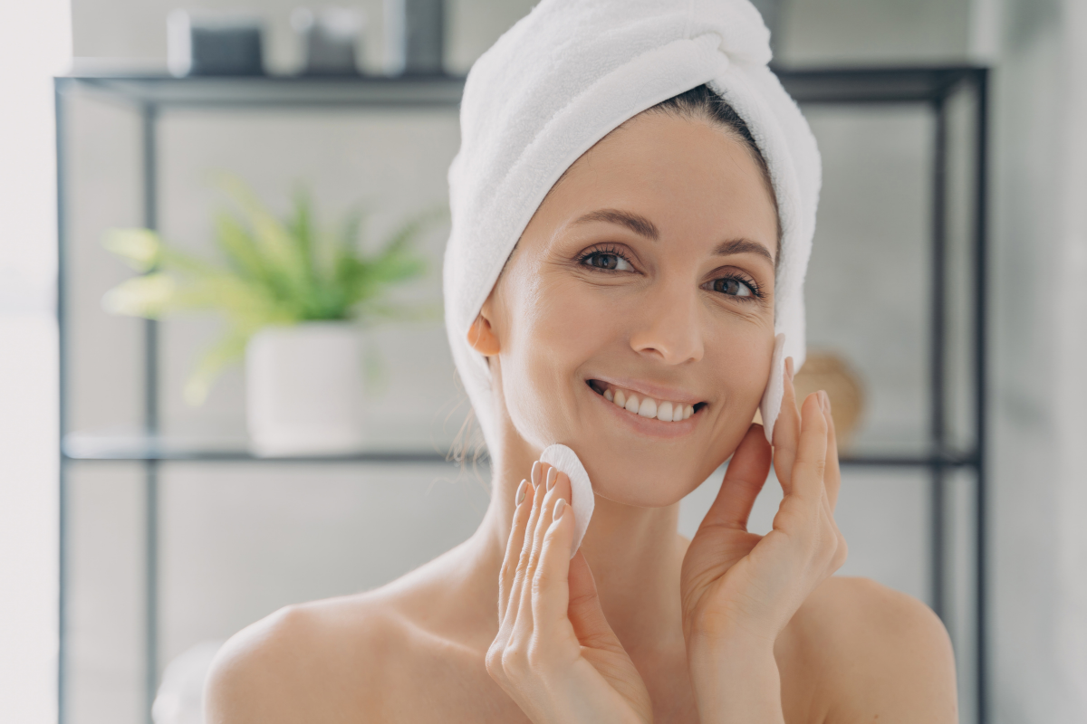 Why Should You Add Niacinamide to Your Skincare Routine for Clear and Bright Skin?